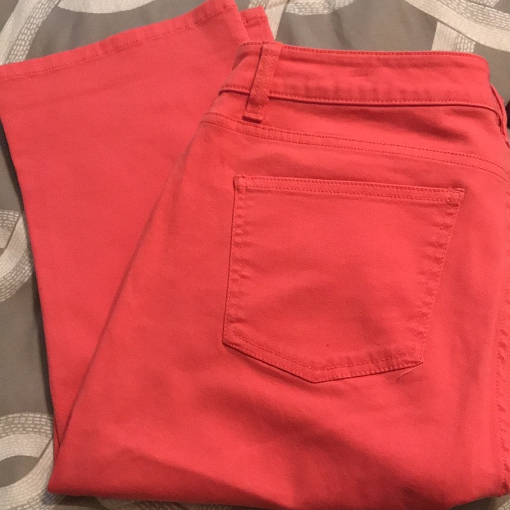Chap Capris - Picture 7 of 8